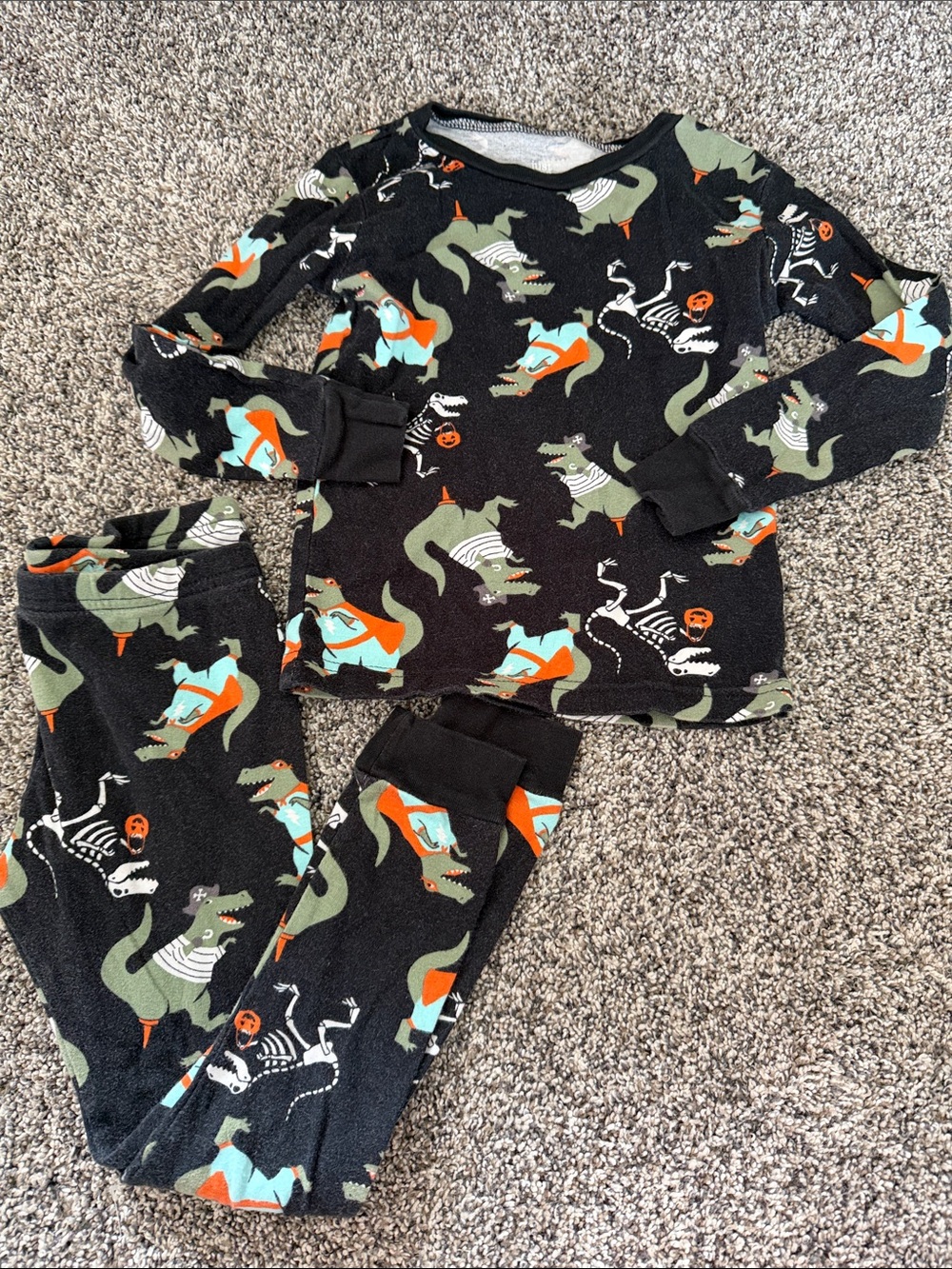 Carters just one you dinosaur Halloween trick or treat pajamas size 5T